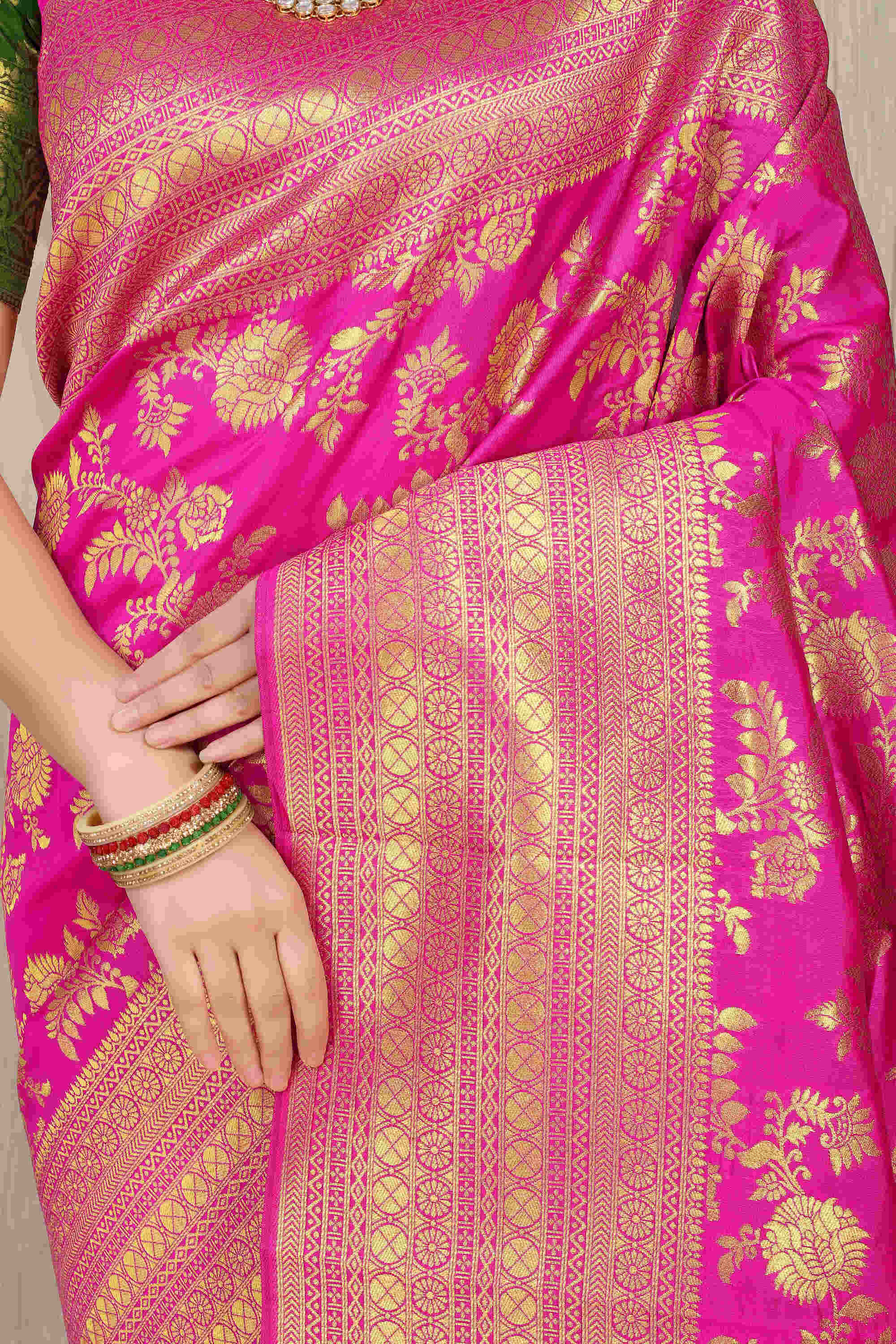 Pink Soft Silk Saree With Blouse Piece