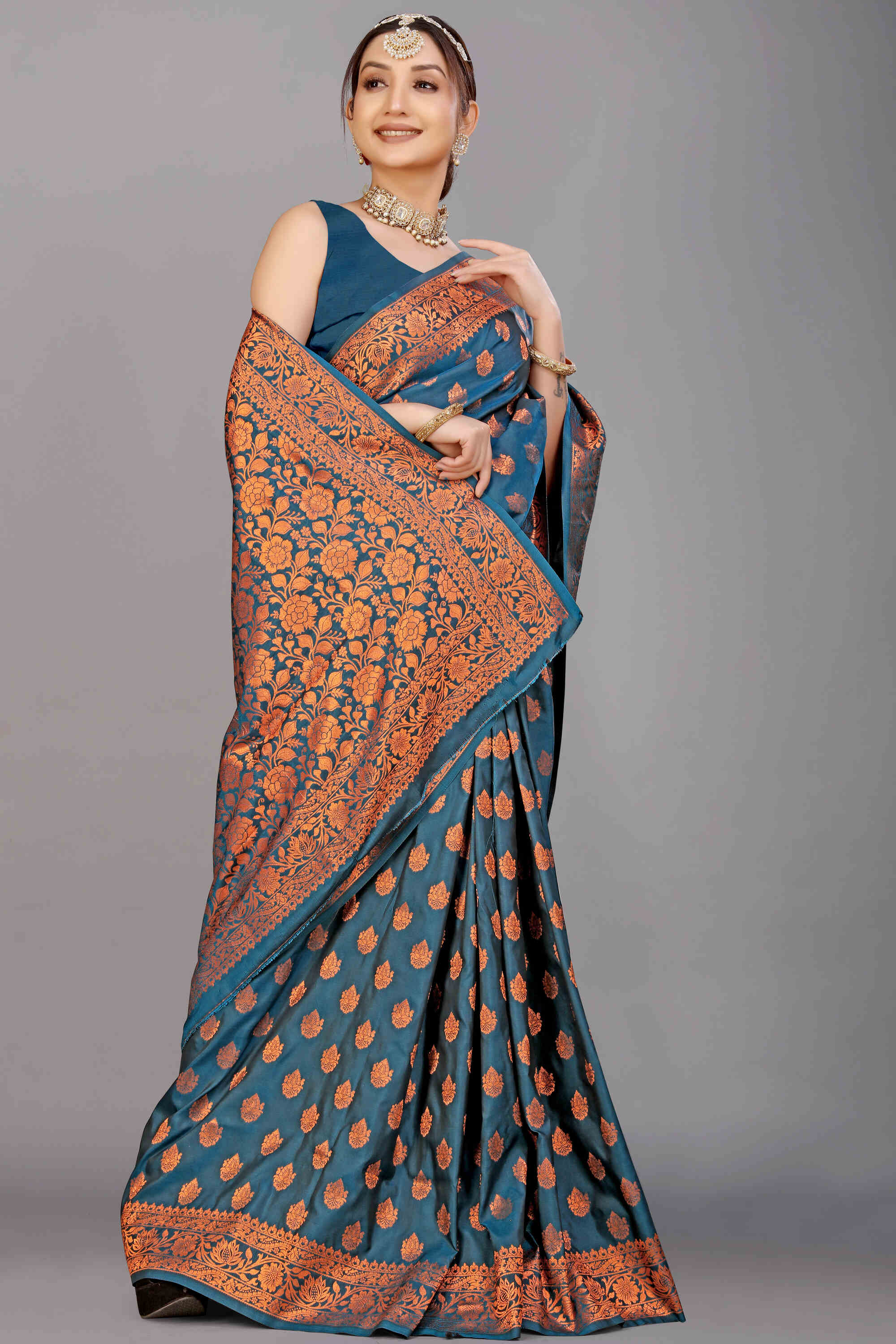 Rama Soft Banarasi Silk Woven Zari Saree