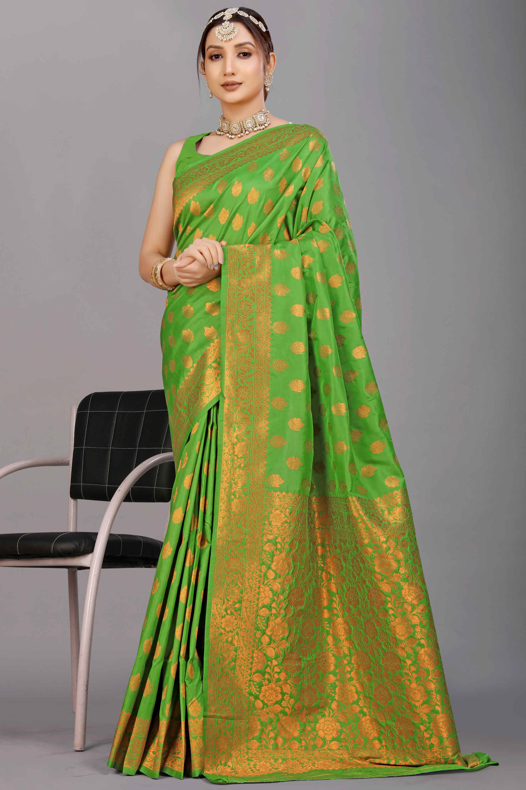 Green Soft Banarasi Silk Woven Zari Saree