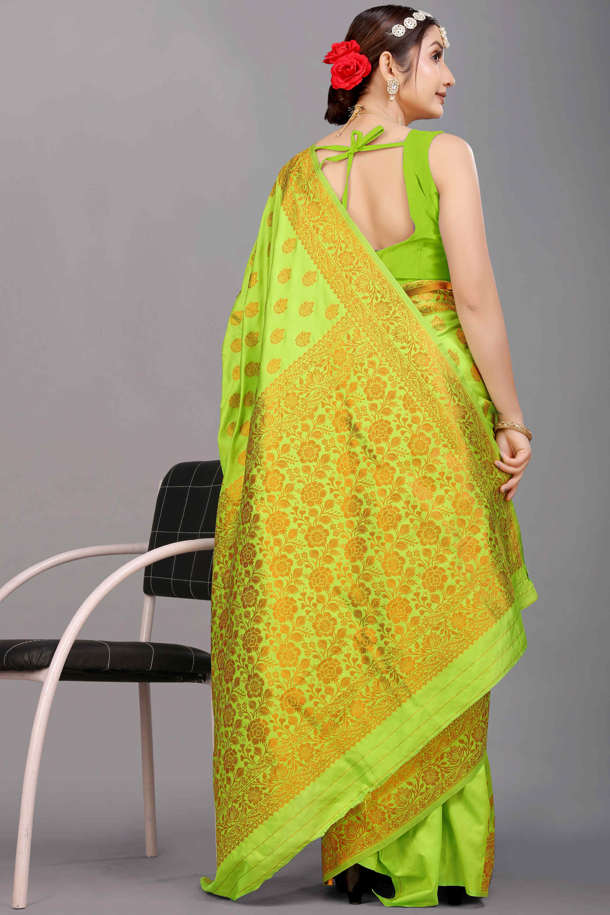 Green Soft Banarasi Silk Woven Zari Saree