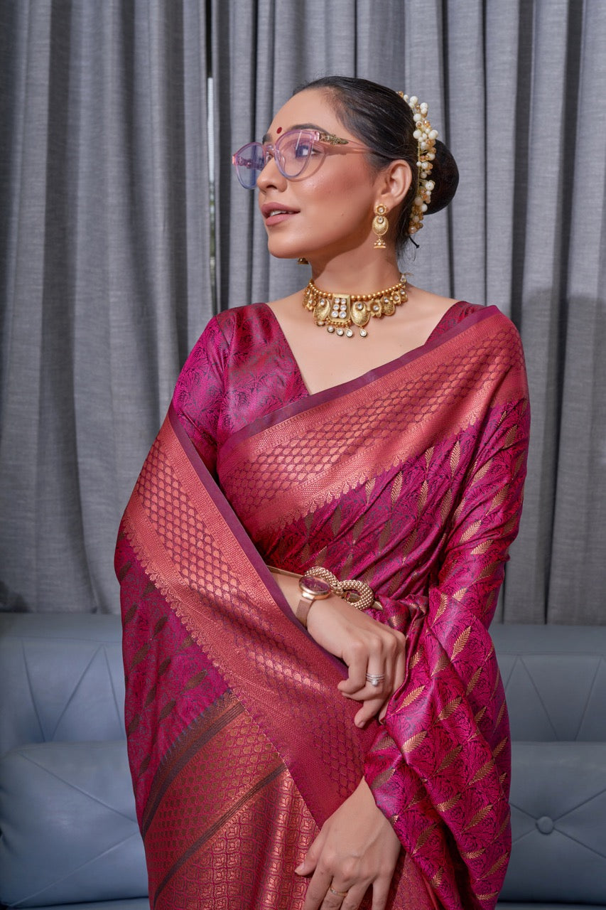 Dark Pink Soft Silk Saree With Conflate Blouse Piece