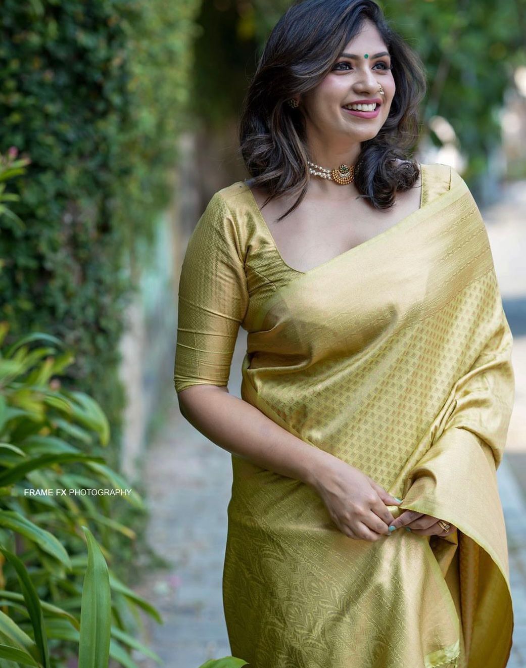 Yellow Soft Silk Saree With Blooming Blouse Piece