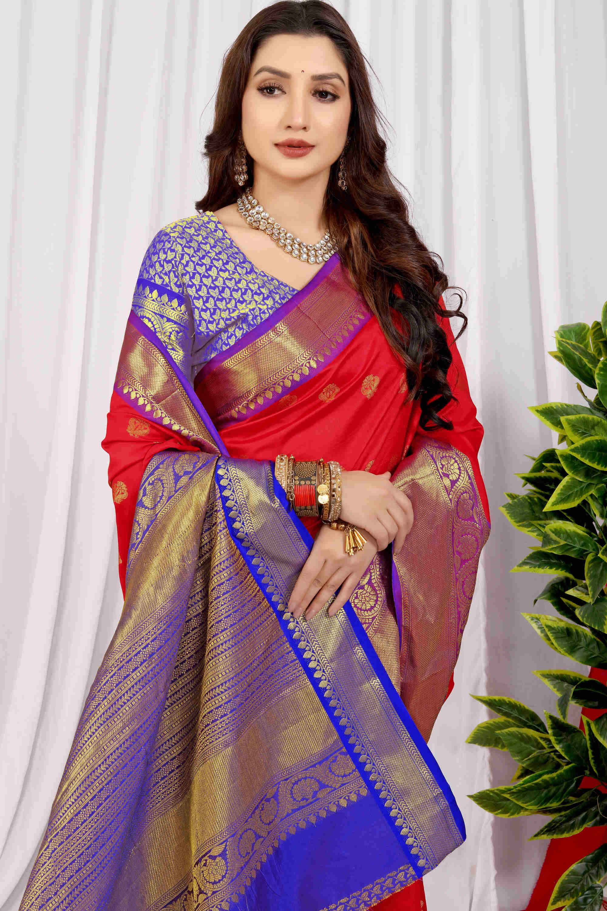 Red Soft Silk Saree With Blouse Piece