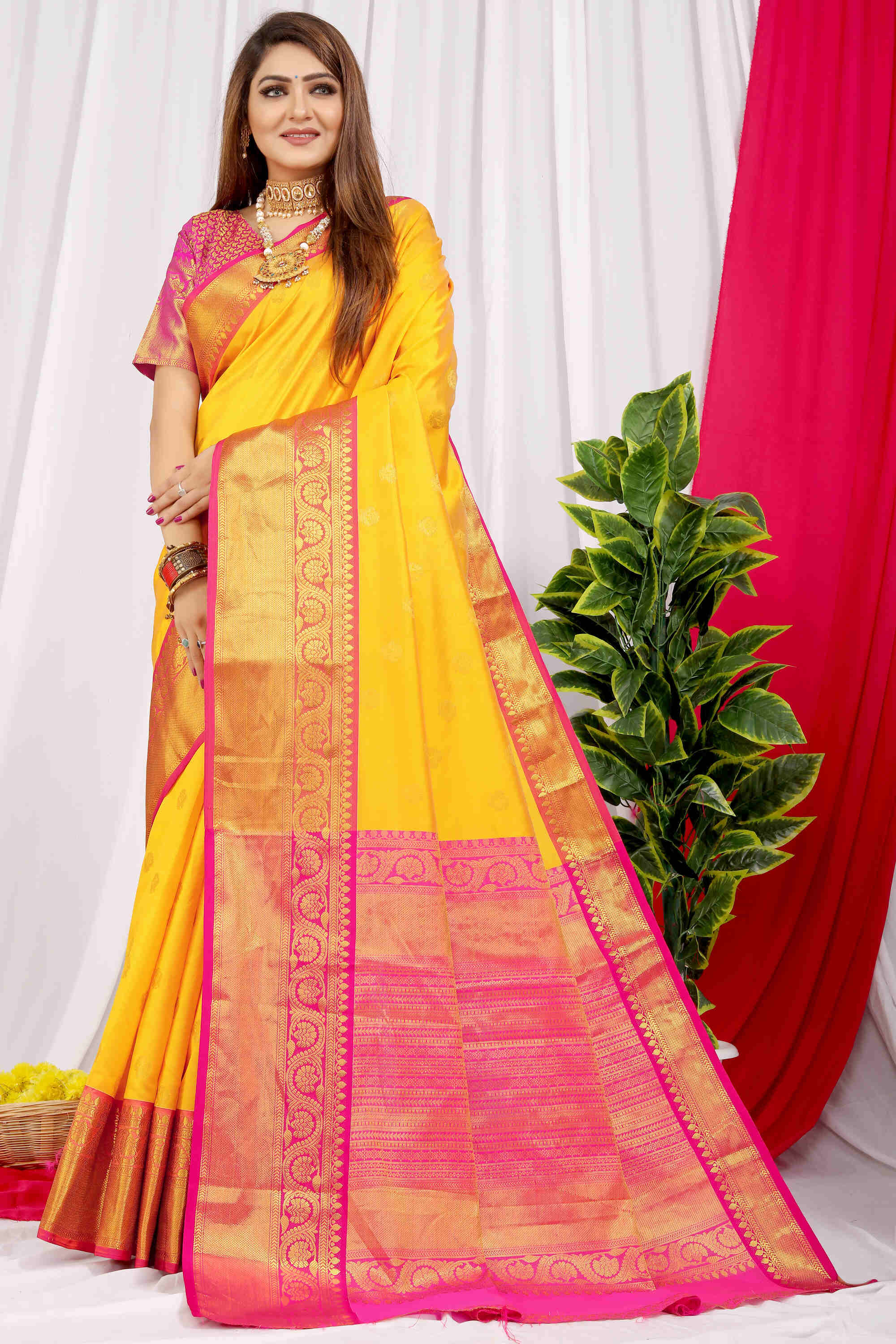 Yellow Soft Silk Saree With Blouse Piece