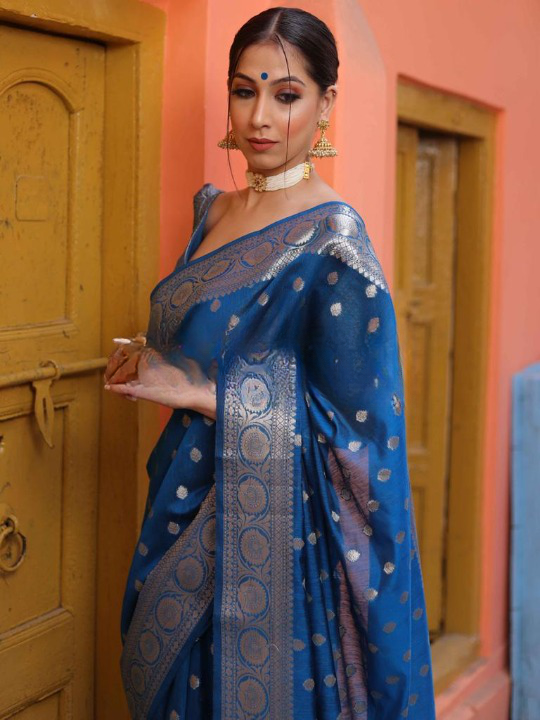 Rama Soft Silk Saree With Tremendous Blouse Piece