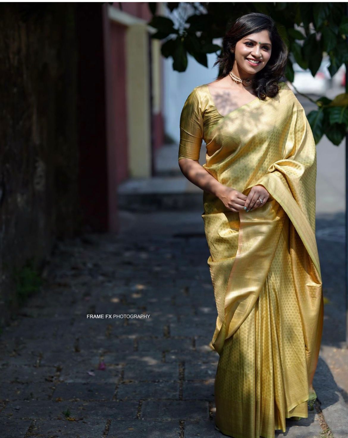 Yellow Soft Silk Saree With Blooming Blouse Piece