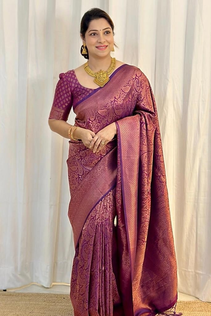 Purple Soft Silk Saree With Murmurous Blouse Piece