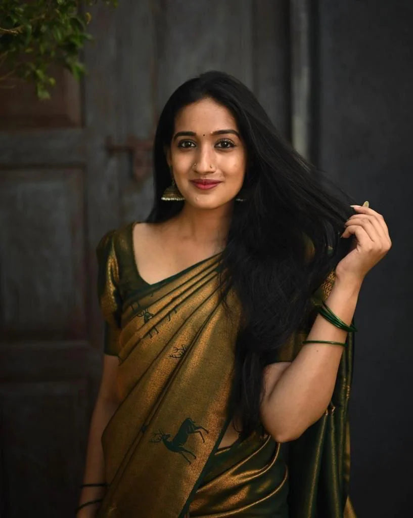 Dark Green Soft Silk Saree With Blouse Piece