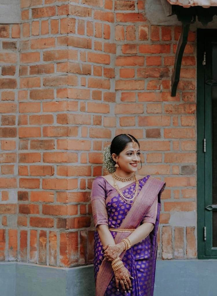 Royal Blue Soft Silk Saree With Woebegone Blouse Piece