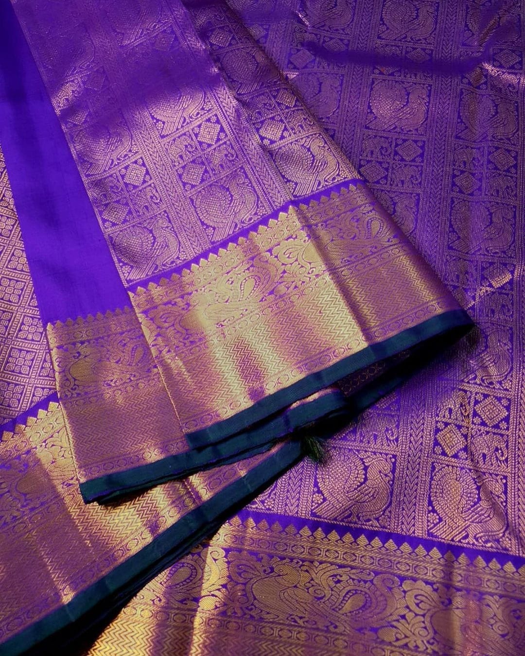 Royal Blue Soft Silk Saree With Fancifull Blouse Piece