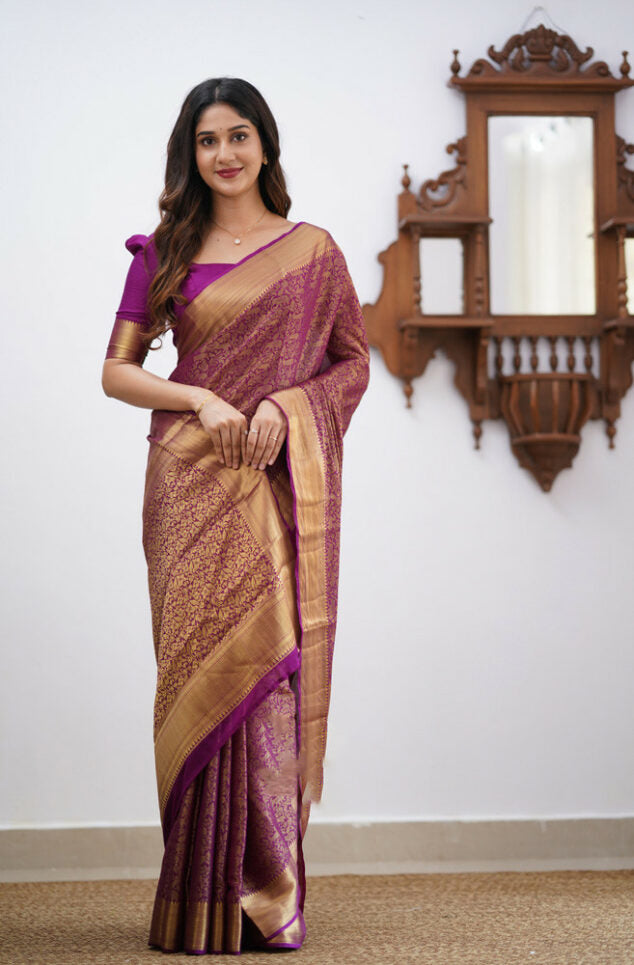 Purple Soft Silk Saree With Bewitching Blouse Piece