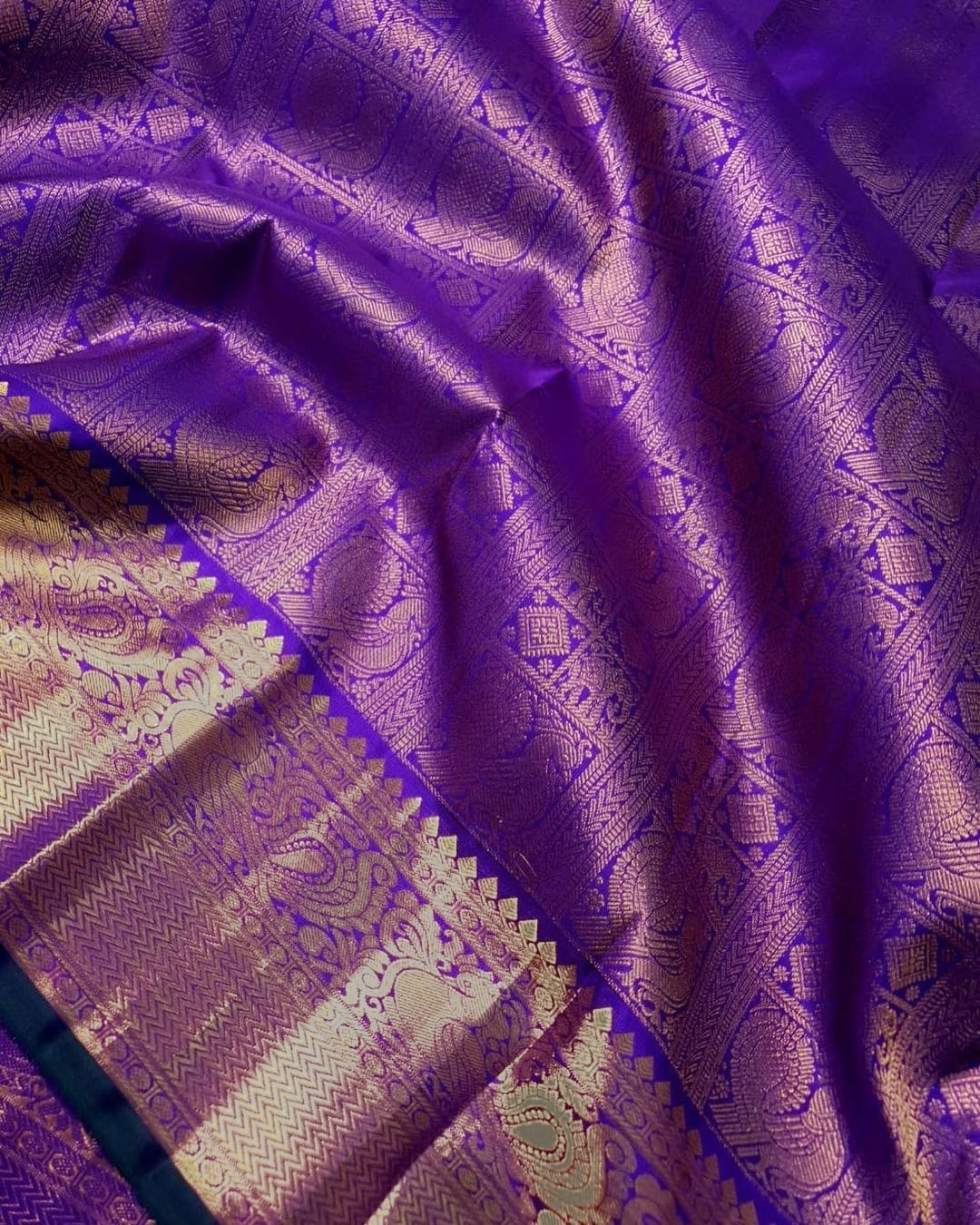 Royal Blue Soft Silk Saree With Fancifull Blouse Piece