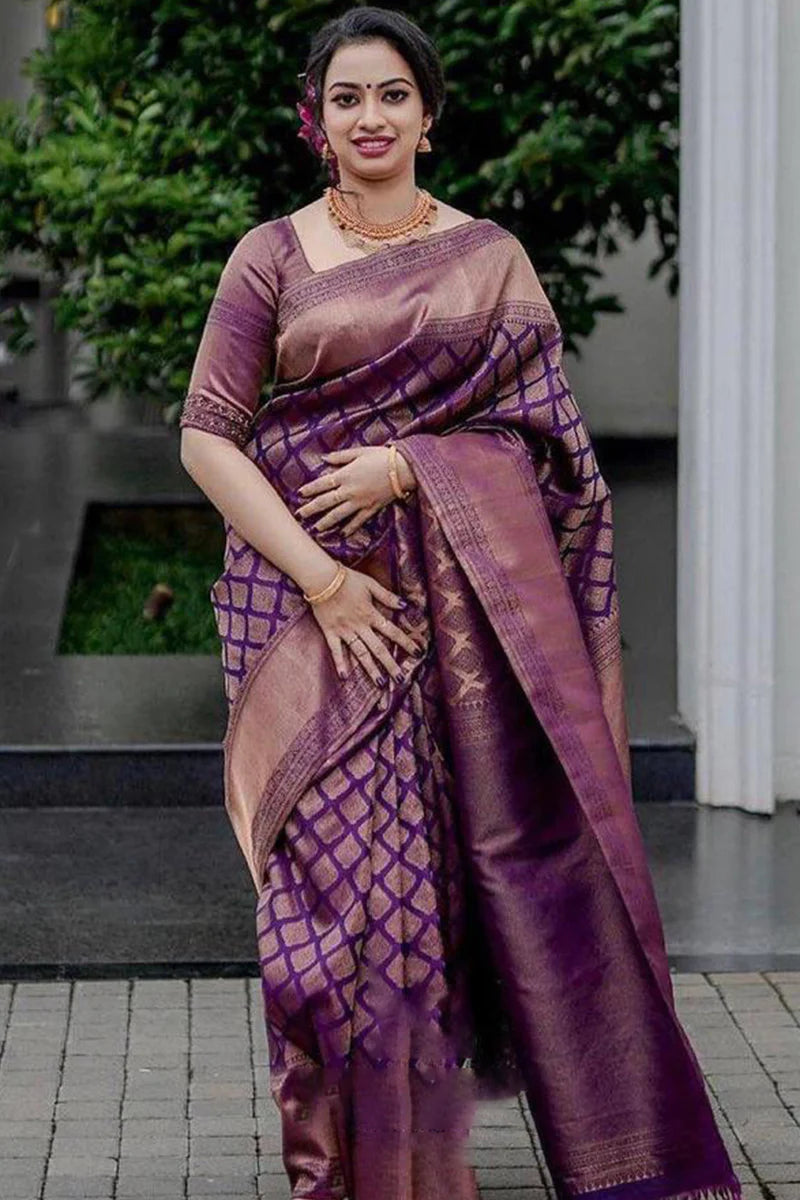 Purple Soft Silk Saree With Super Classy Blouse Piece