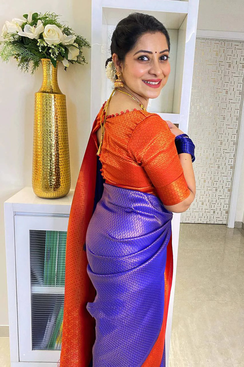 Royal Blue Soft Silk Saree With Fancifull Blouse Piece