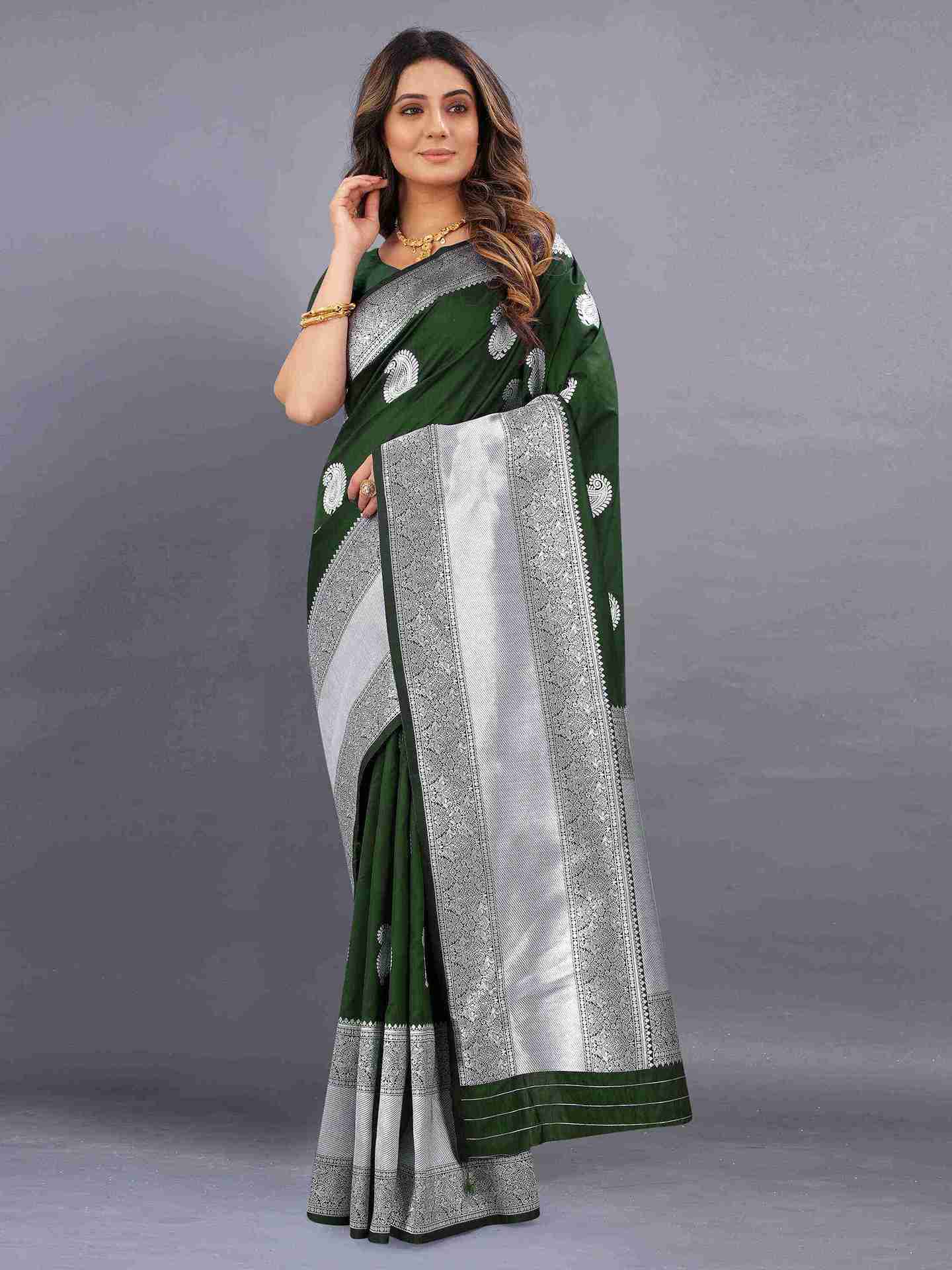 Green Soft kanjivarm Silk Saree Zari Wooven  Pallu Zari weawing With Blouse Piece