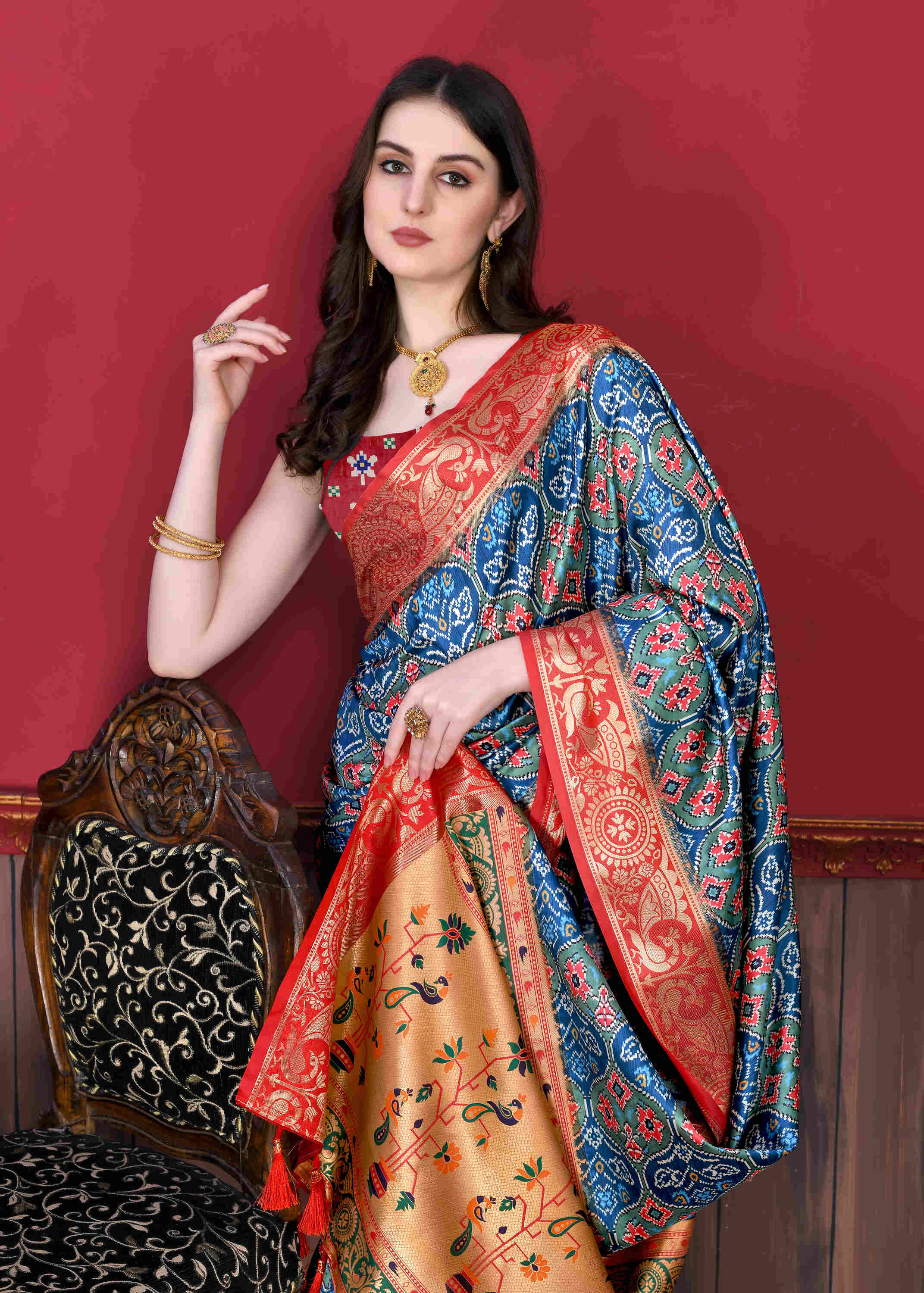 Rama Soft pethani  Silk Saree  With Rich golden Zari Wooven  Pallu  Zari weawing