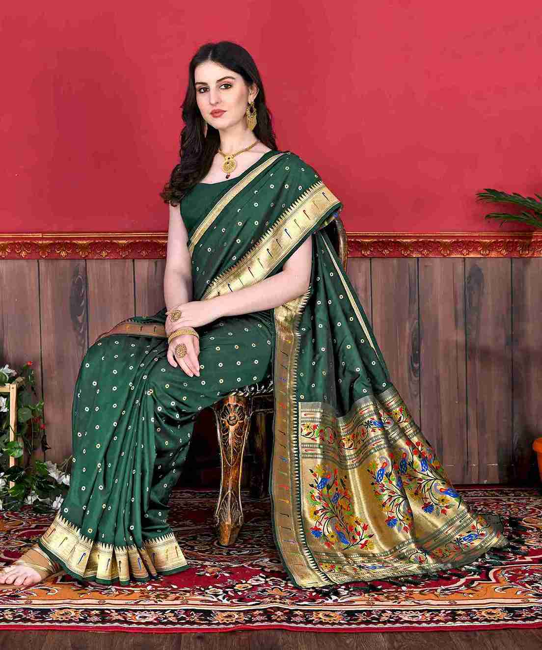 Dark Green Soft pethani  Silk Saree  With Rich golden Zari Wooven  Pallu  Zari weawing