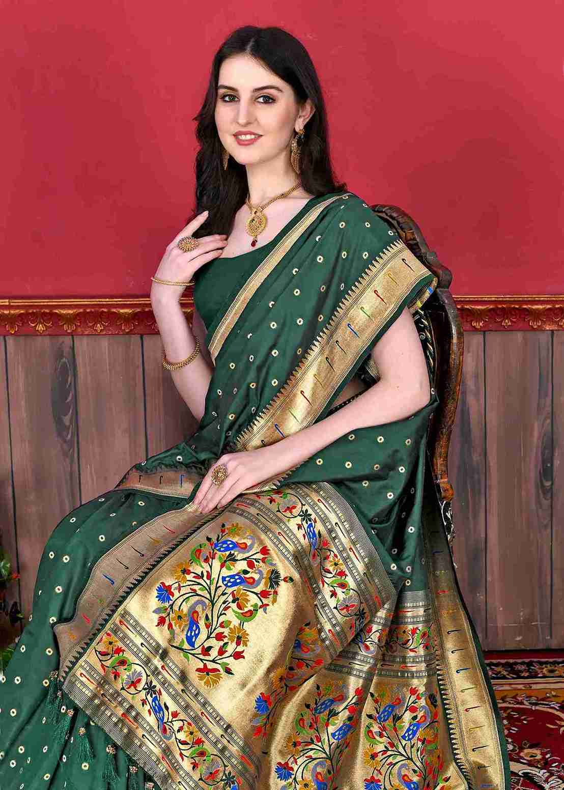 Dark Green Soft pethani  Silk Saree  With Rich golden Zari Wooven  Pallu  Zari weawing