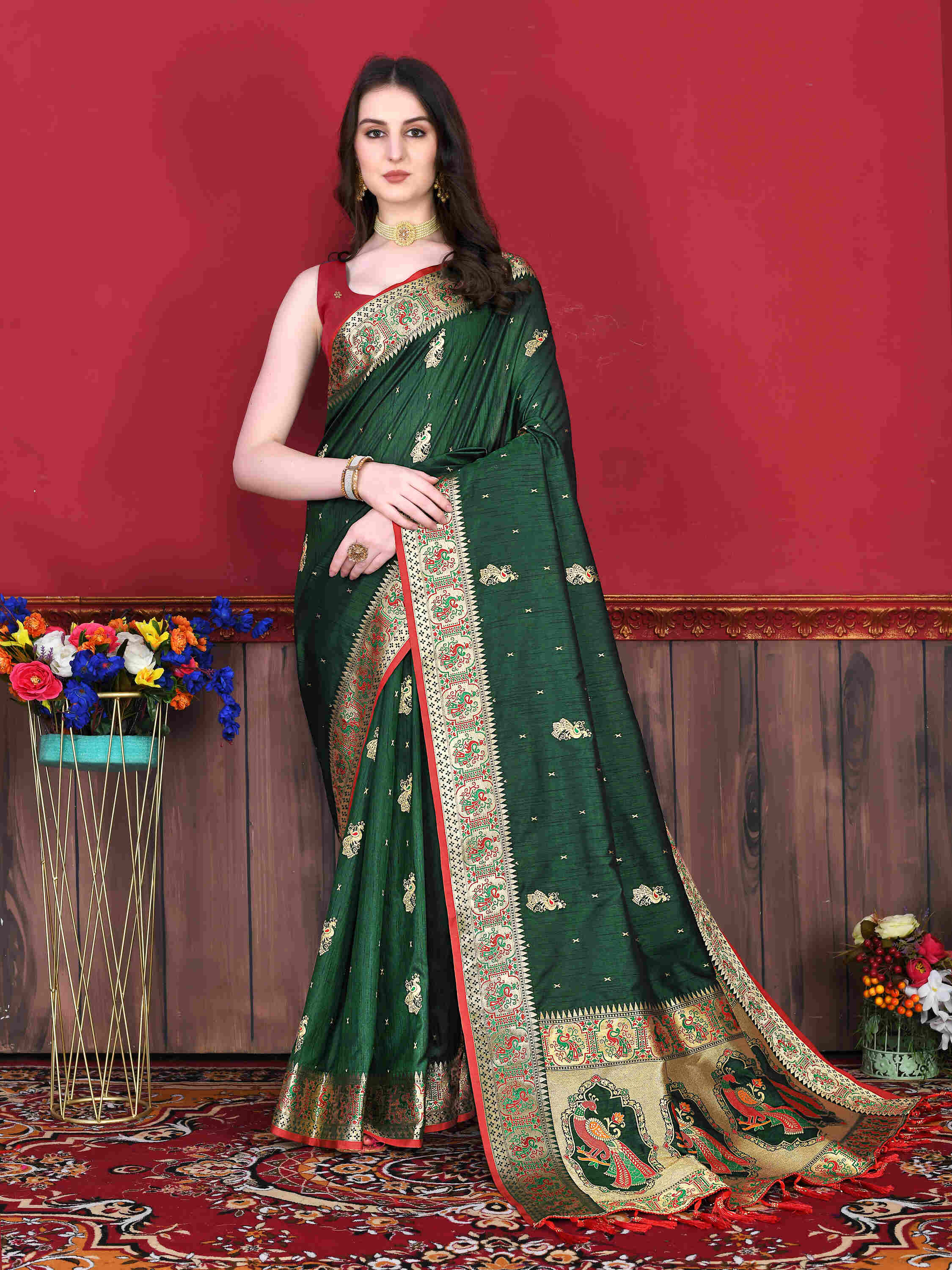 Dark Green Soft pethani  Silk Saree  With Rich golden Zari Wooven  Pallu  Zari weawing