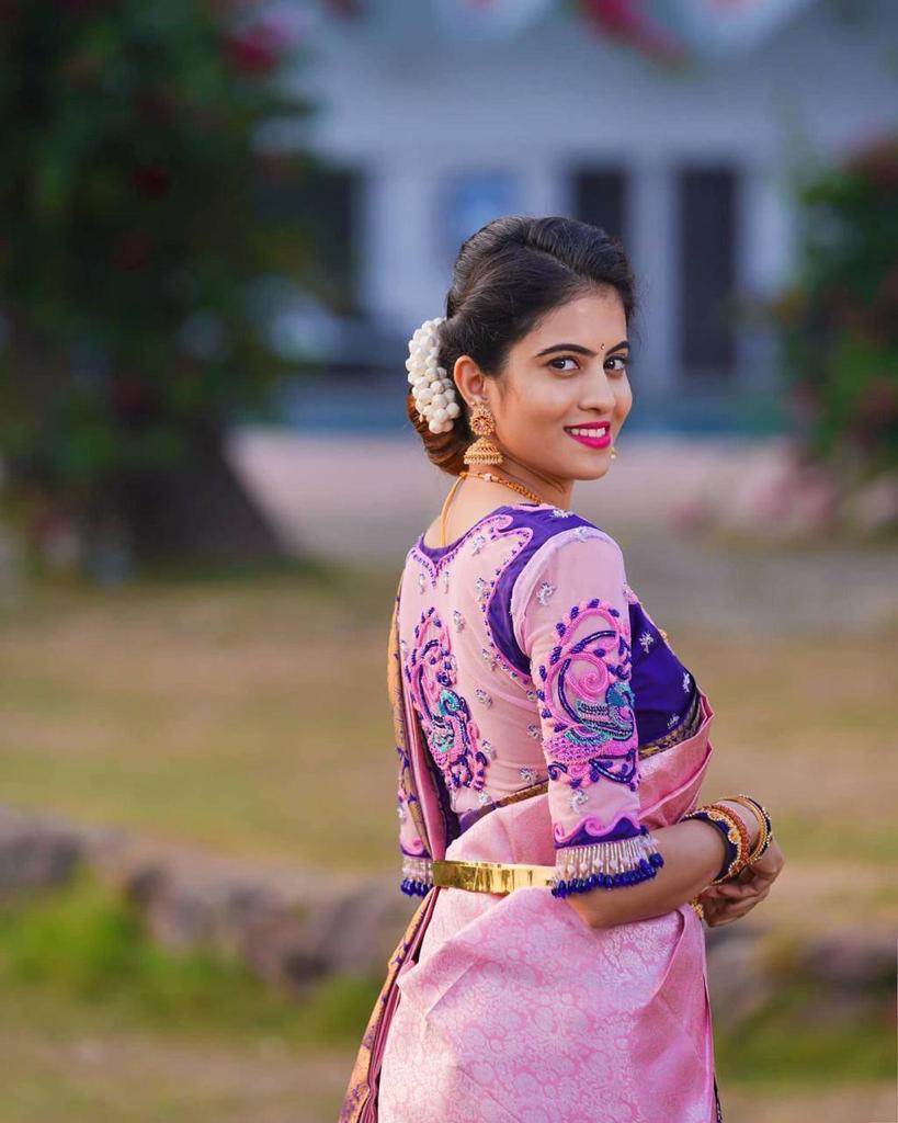 Pink Soft Banarasi Silk Saree With Blouse Piece