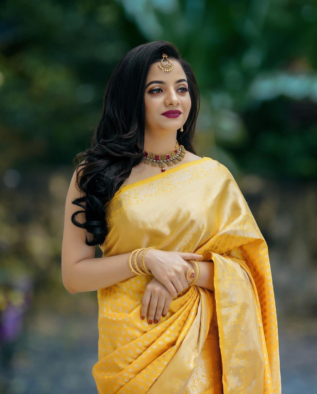 Yellow Soft Banarasi Silk Saree With Blouse Piece