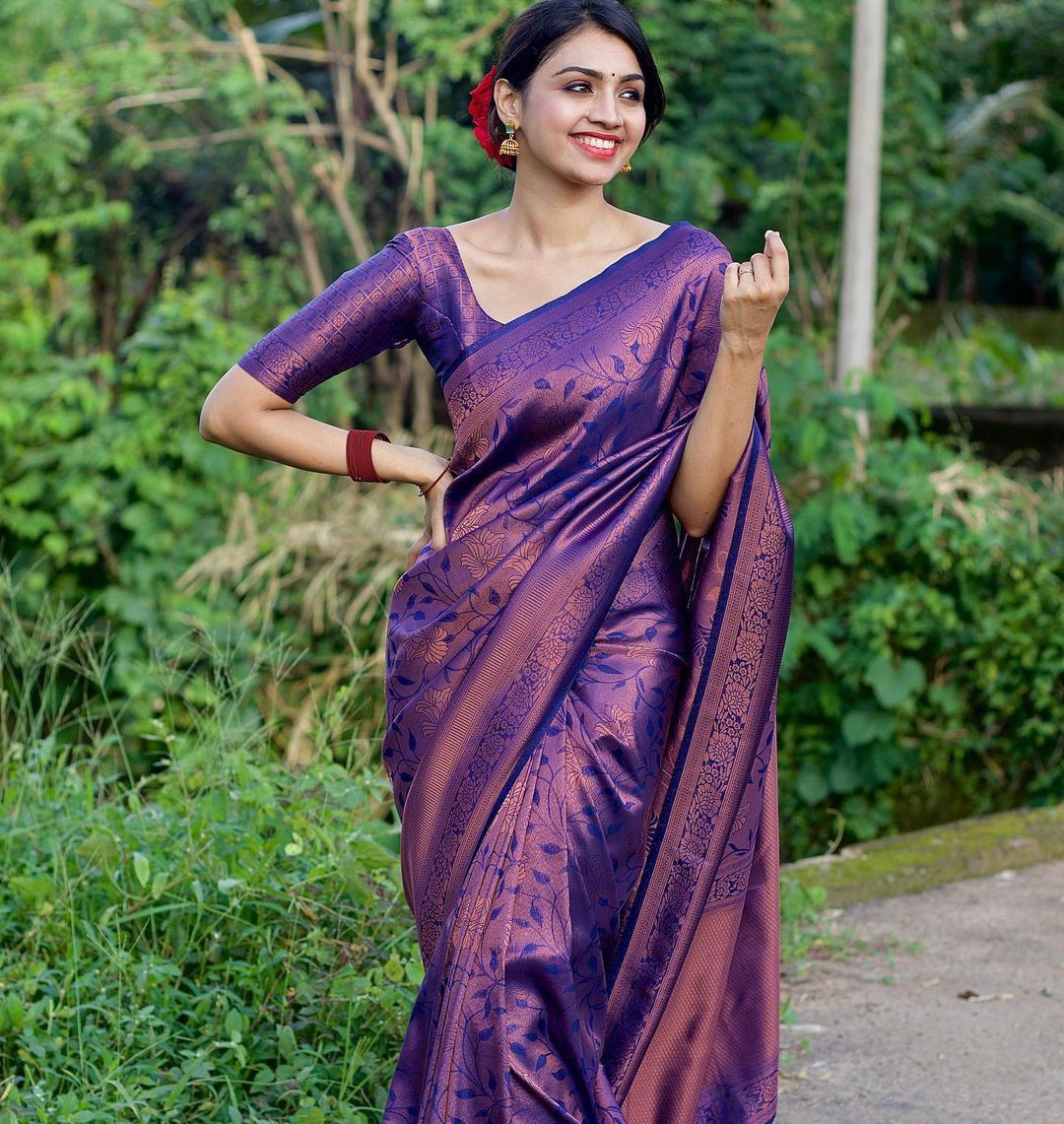 Navy Blue Soft Banarasi Silk Saree With Blouse Piece