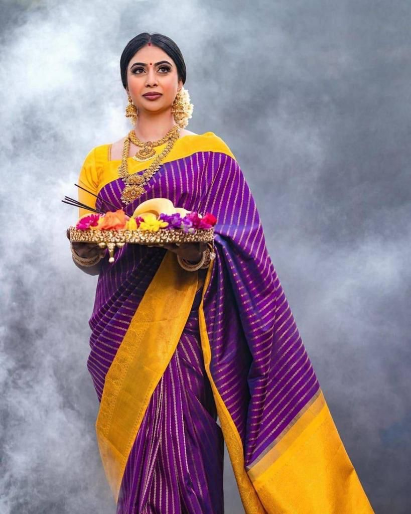 Purple Soft Silk Saree With Blouse Piece