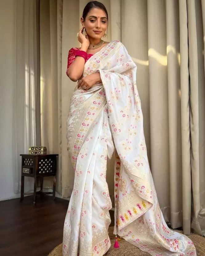 White Soft Banarasi Silk saree Excellent Blouse Piece