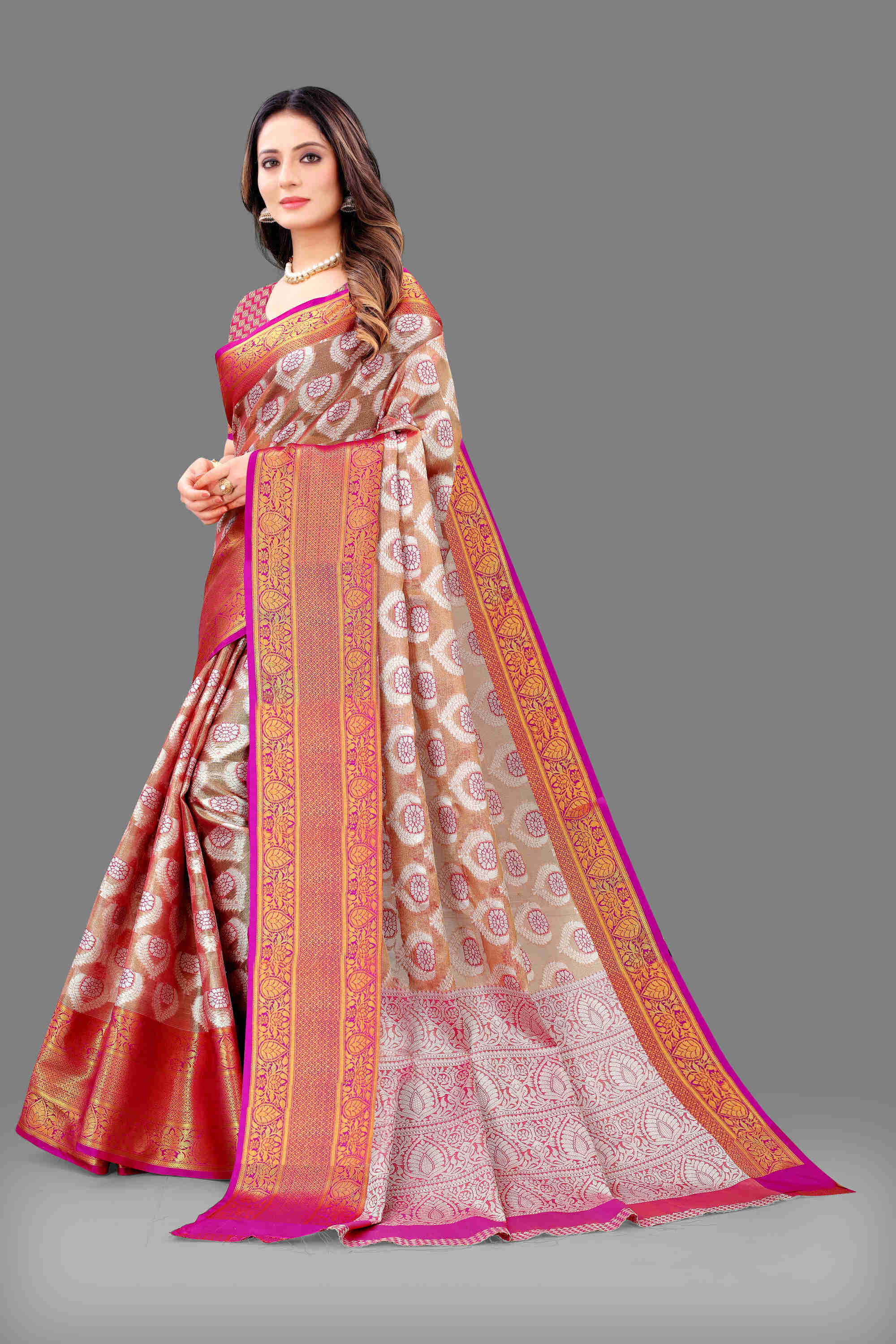 Pink Soft Organza Silk Saree  With Rich golden Zari Wooven  Pallu  Zari weawing