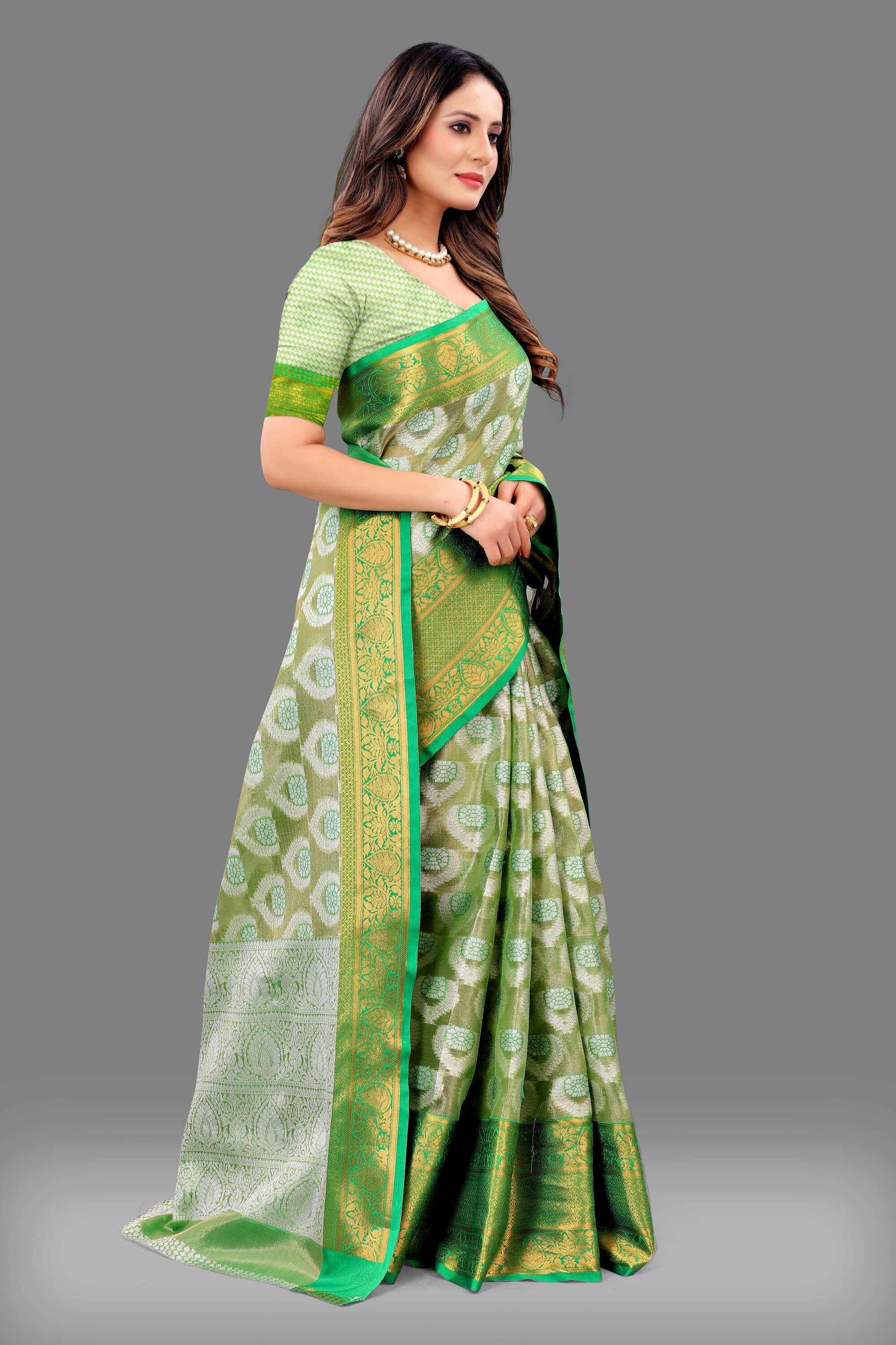 Green Soft Organza Silk Saree  With Rich golden Zari Wooven  Pallu  Zari weawing