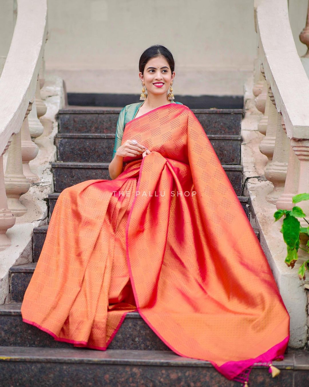 Dark Pink Soft Silk Saree with Fantabulous Blouse Piece