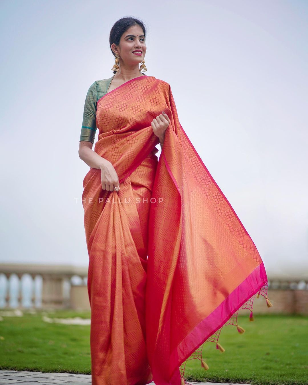 Dark Pink Soft Silk Saree with Fantabulous Blouse Piece