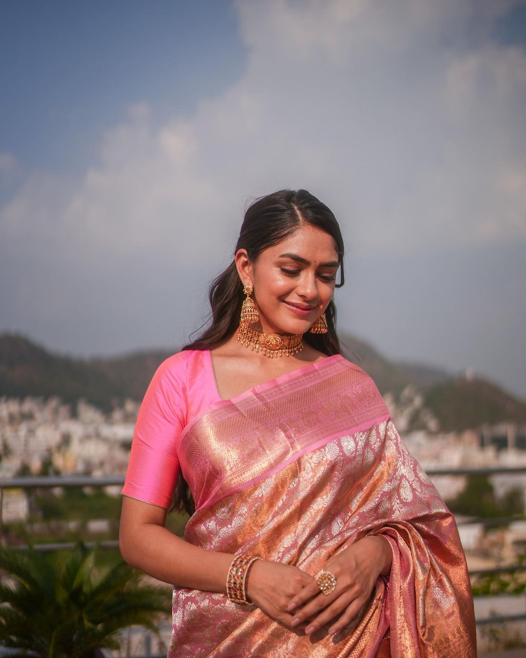 Pink Soft Banarasi Silk Saree With Impressive Blouse Piece