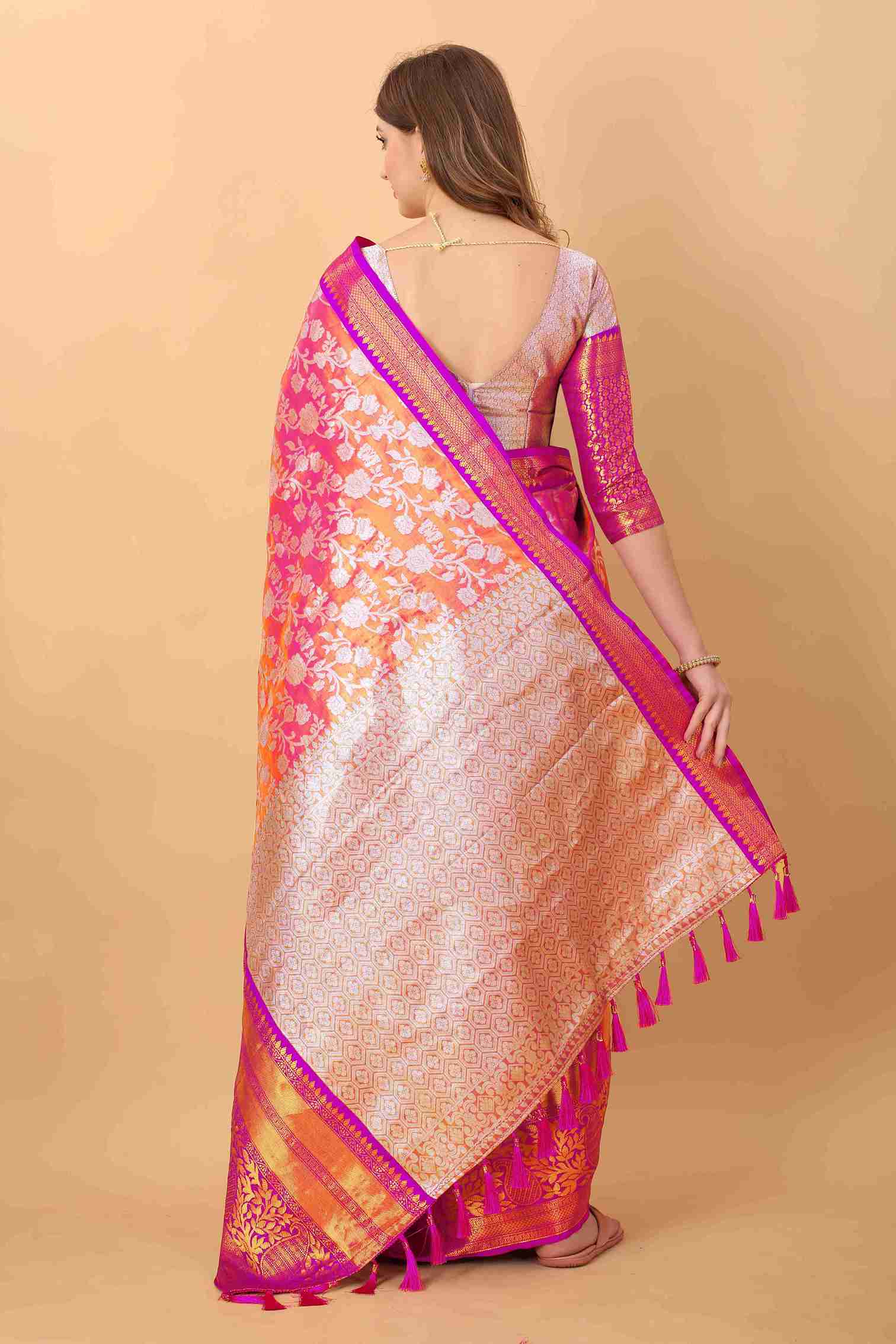 Pink Soft kanjivarm Silk Saree Zari Wooven  Pallu Zari weawing With Blouse Piece