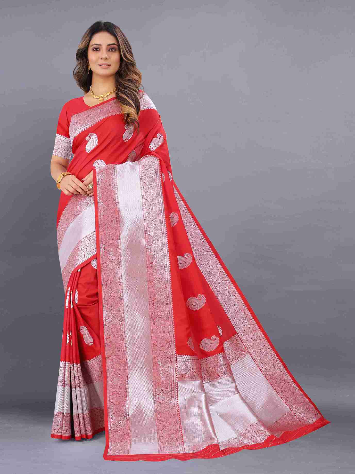 Red Soft kanjivarm Silk Saree Zari Wooven  Pallu Zari weawing With Blouse Piece