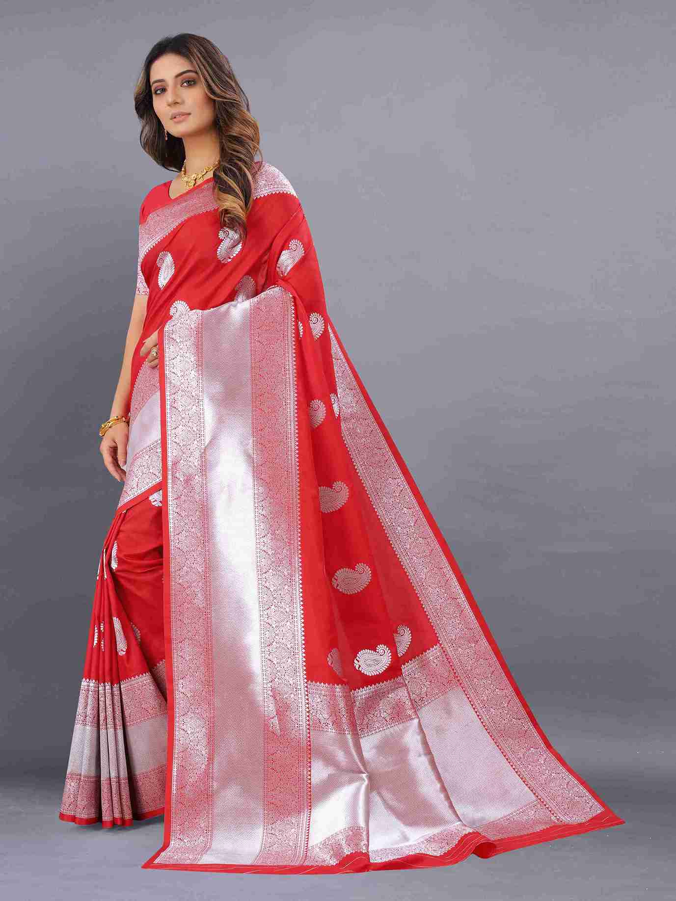 Red Soft kanjivarm Silk Saree Zari Wooven  Pallu Zari weawing With Blouse Piece