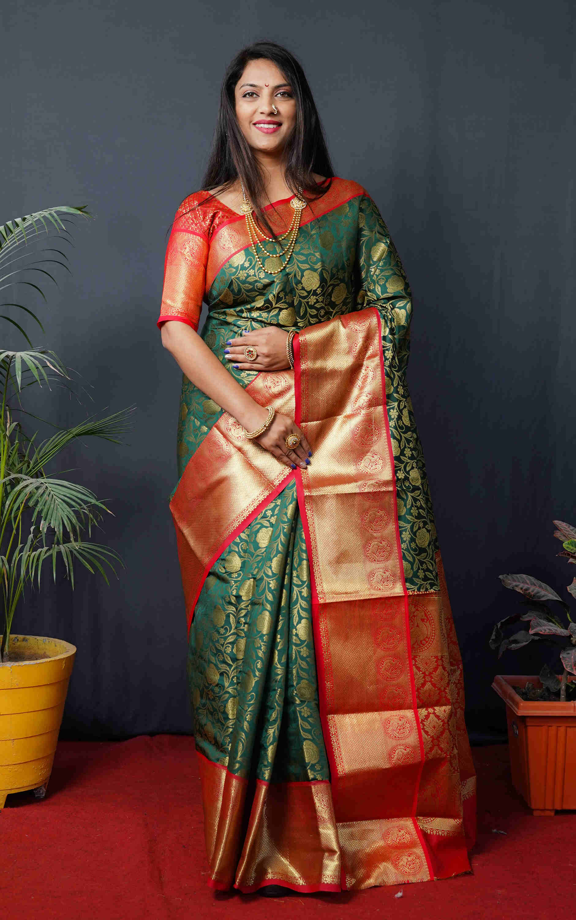 Dark Green  Kanjivaram Silk Woven Zari Saree with Blouse Piece