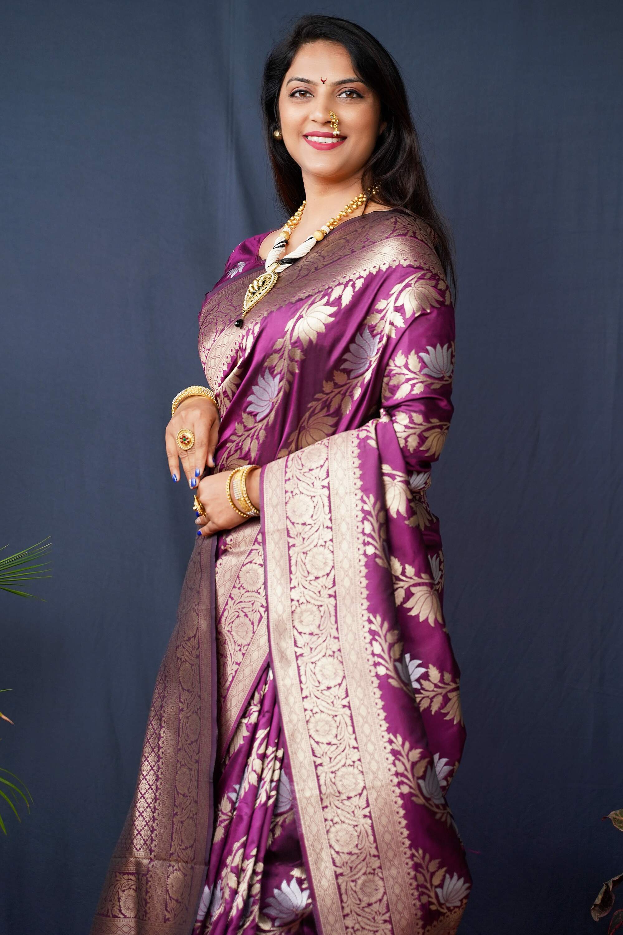 Purple Soft Banarasi Silk Woven Zari Saree With Blouse Piece