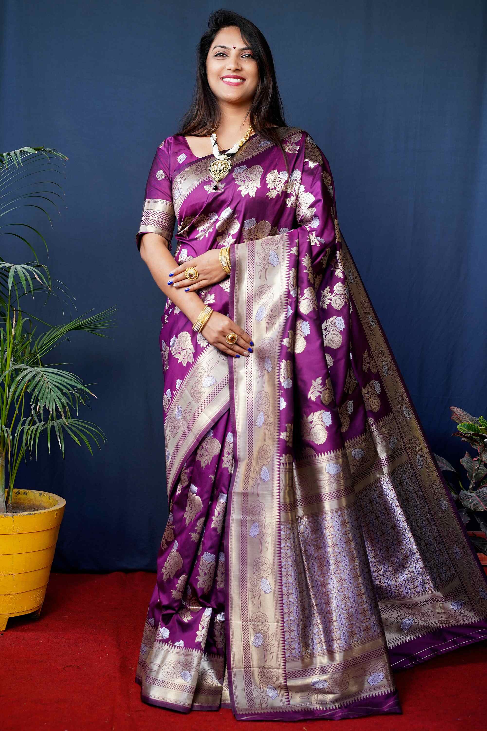 Purple Kanjivaram Silk Woven Zari Saree with Blouse Piece