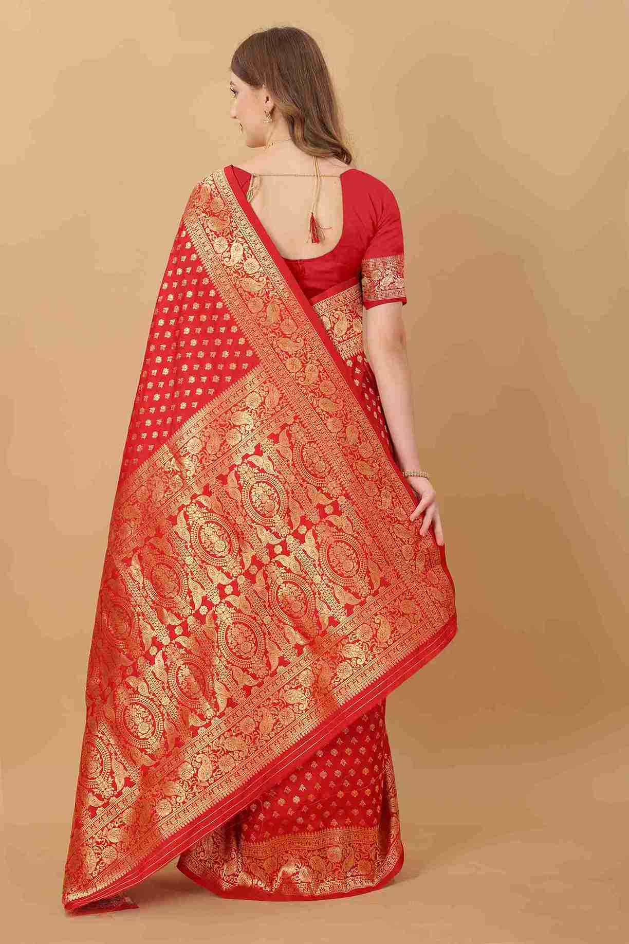 Red Soft kanjivarm Silk Saree Zari Wooven  Pallu Zari weawing With Blouse Piece