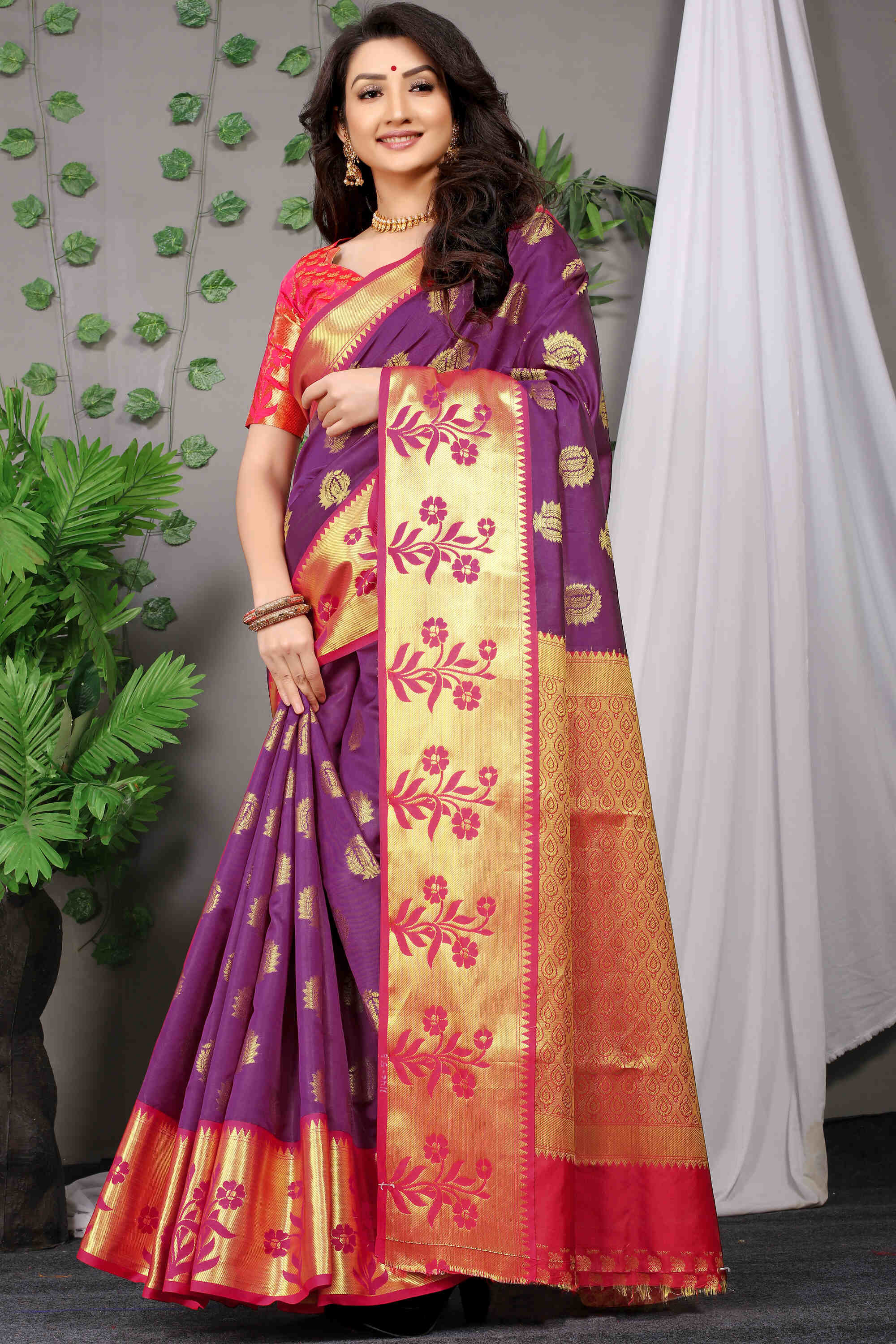 Purple Soft Silk Saree With Blouse Piece