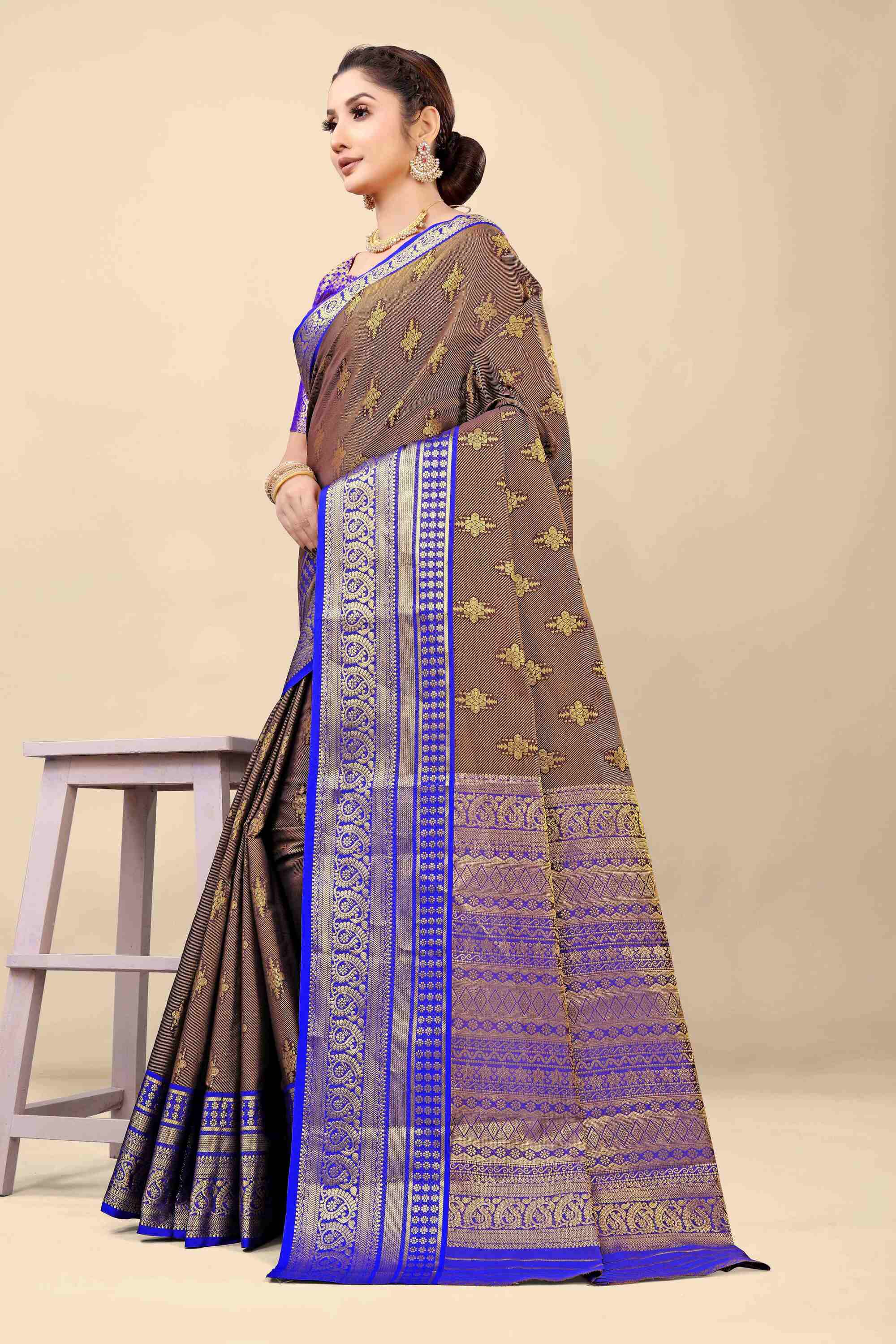 Brown Kanjivaram Silk Woven Zari Saree with Blouse Piece