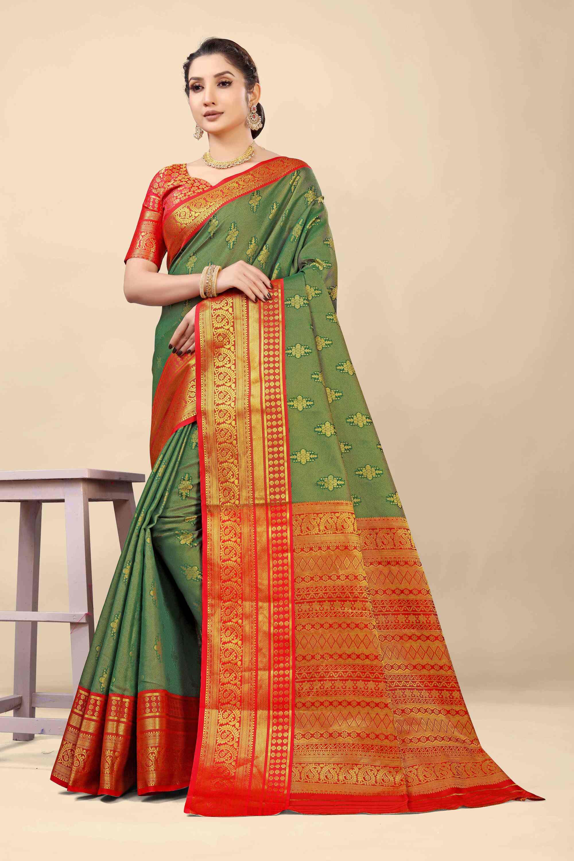 Dark Green Kanjivaram Silk Woven Zari Saree