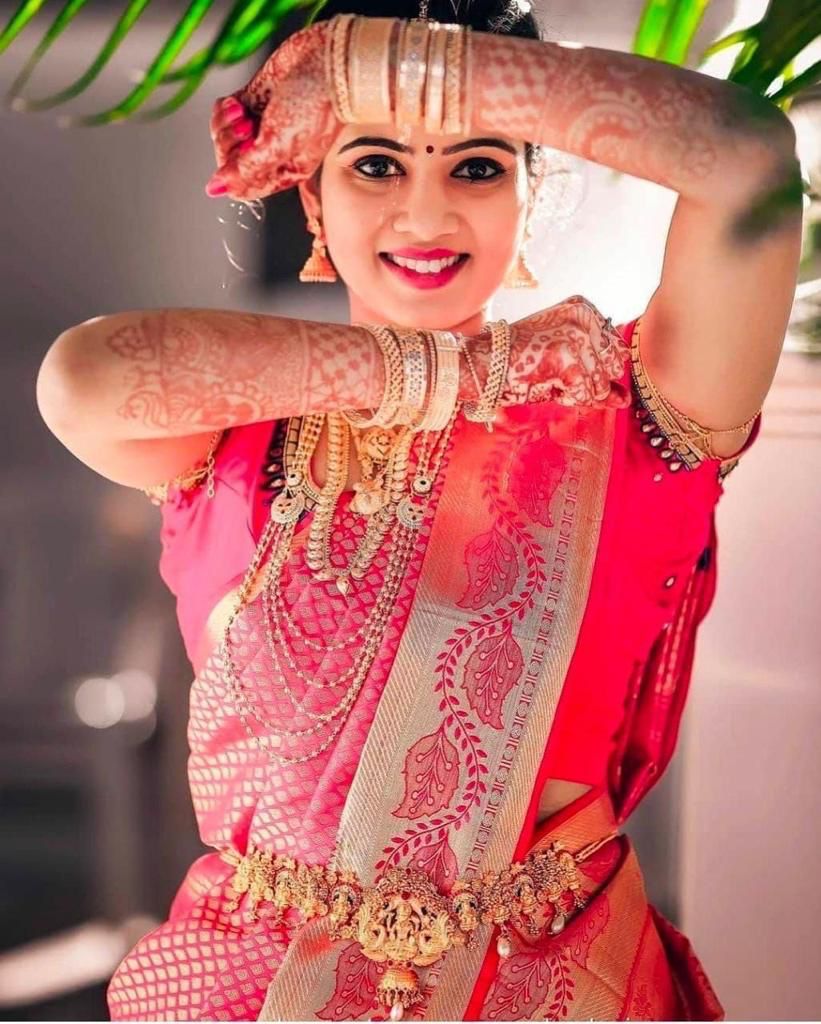 Dark Pink Soft Silk Saree With Blouse Piece