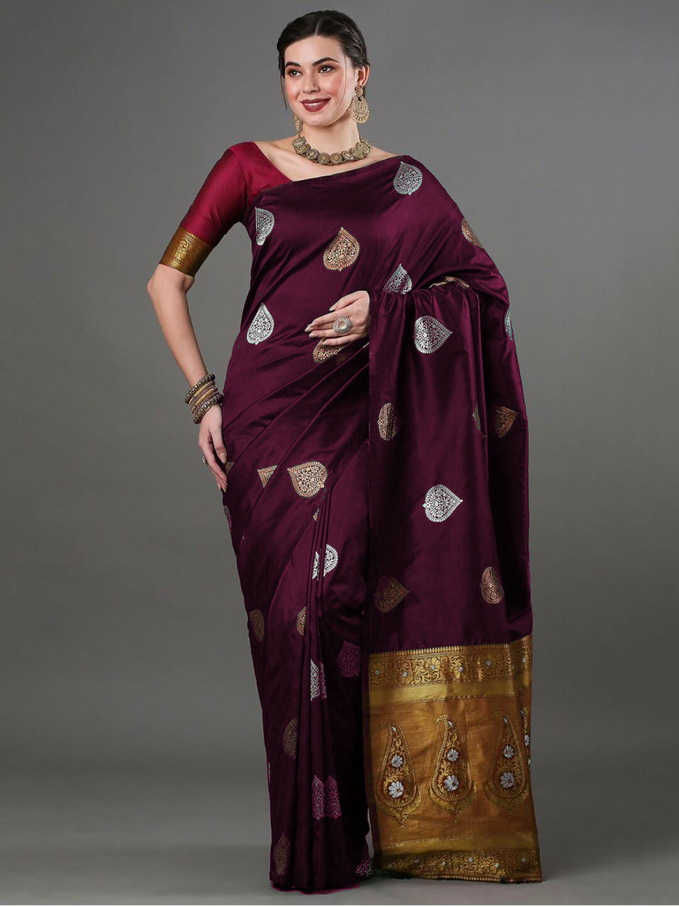 Wine Soft Silk Saree With Brood Blouse Piece