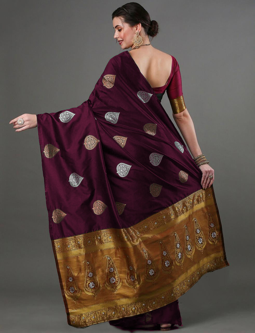 Wine Soft Silk Saree With Brood Blouse Piece