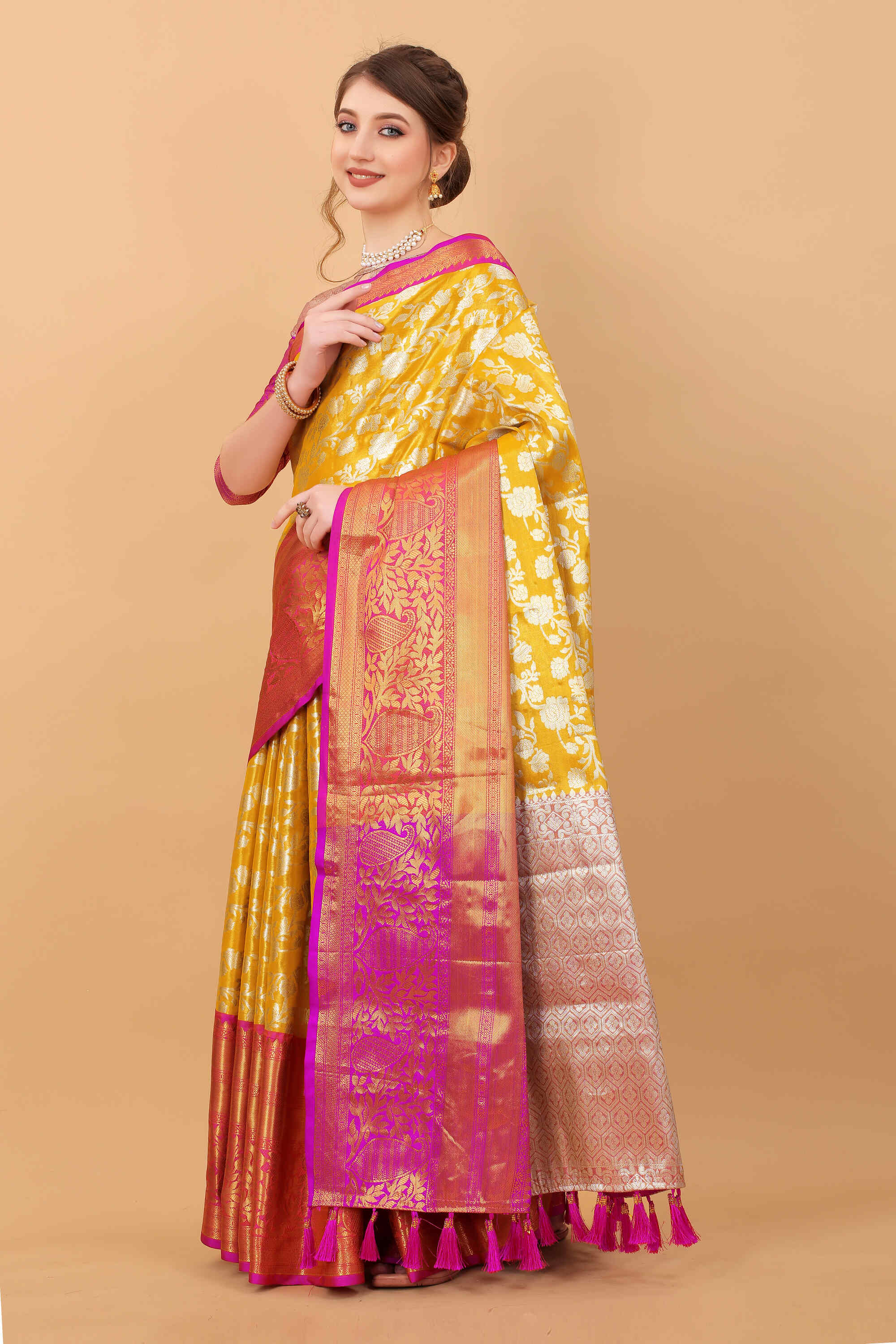 Yellow Soft kanjivarm Silk Saree Zari Wooven  Pallu Zari weawing With Blouse Piece