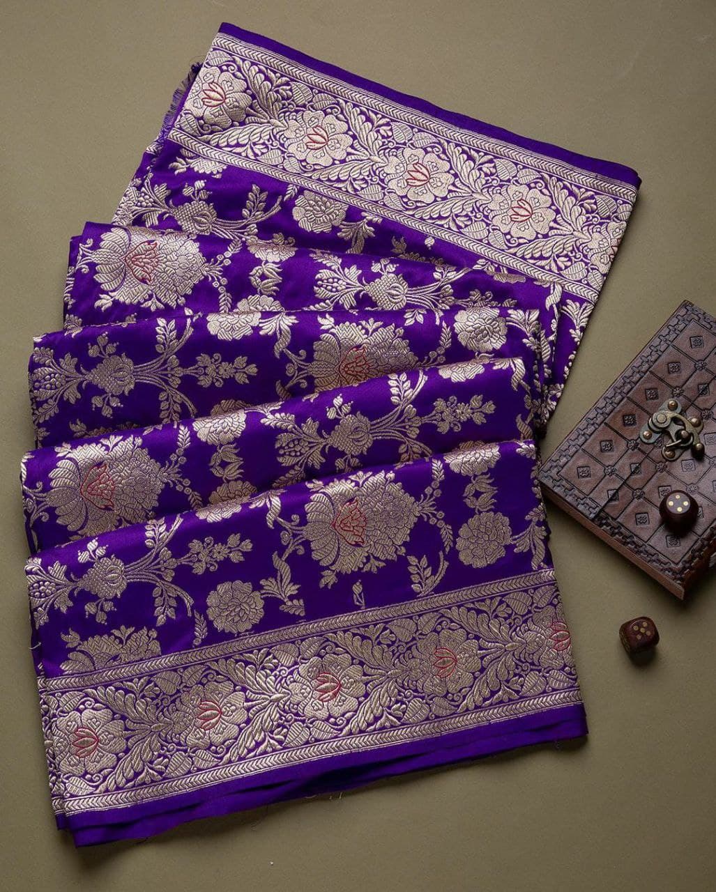 Purple Soft Banarasi Silk Saree With Pretty Blouse Piece