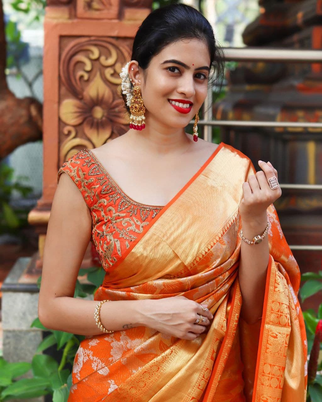 Orange Soft Banarasi Silk Saree With Enchanting Blouse Piece