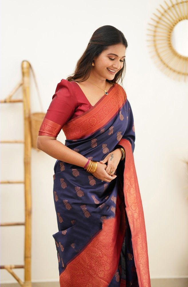 Navy Blue Soft Silk Saree With Fragrant Blouse Piece